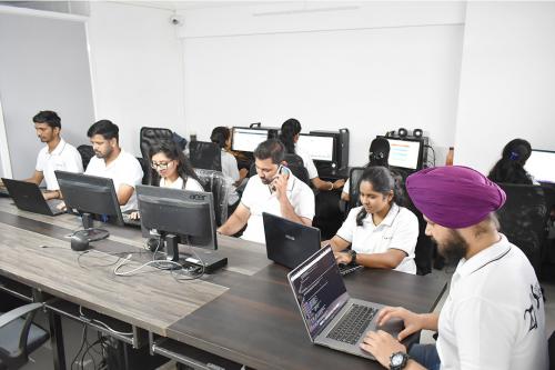 24x7ServerSupport technical and operations team 9